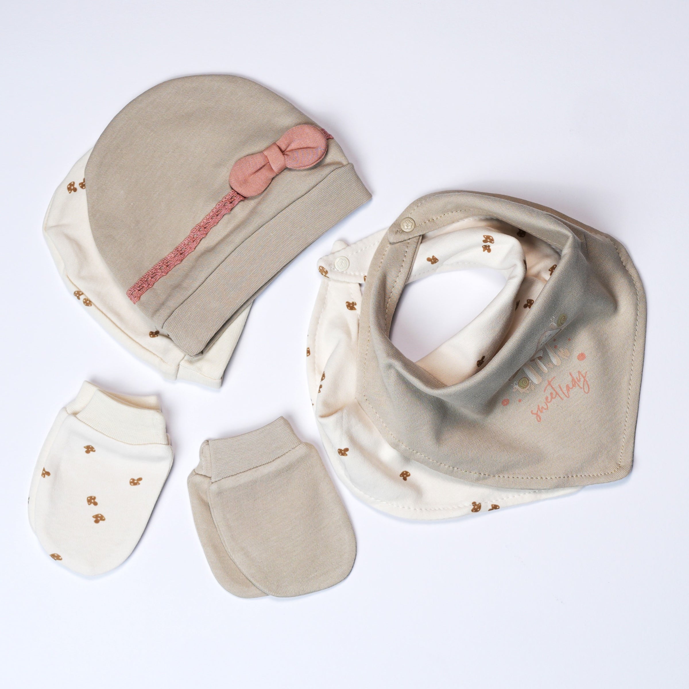 mushroom baby accessories set