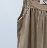 sleeveless summer dress