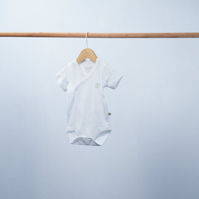 organic short sleeve bodysuits for baby