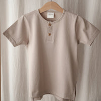 short sleeve cotton t-shirt unisex with button